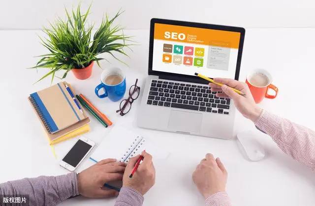 女子自学割眼袋做手术致人失明